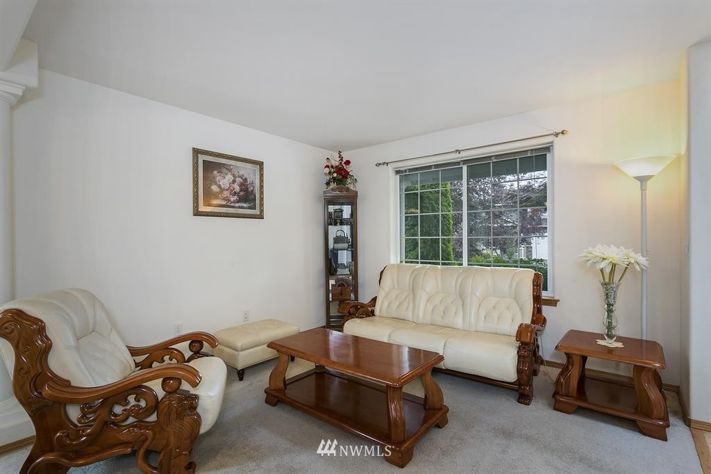 3122 179th Street Southeast Bothell, WA 98012 - Photo 8 of 22 Gallery Image 8