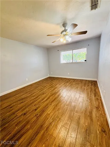 a view of utility room