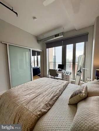 $2,900 | 301 Massachusetts Avenue Northwest, Unit 1002, Washington, DC 20001