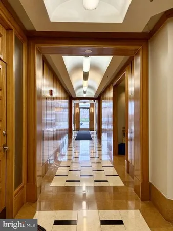 $2,900 | 301 Massachusetts Avenue Northwest, Unit 1002, Washington, DC 20001