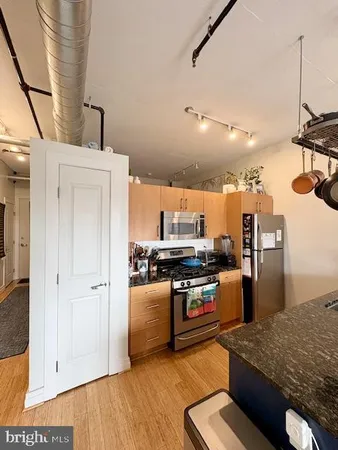 $2,900 | 301 Massachusetts Avenue Northwest, Unit 1002, Washington, DC 20001