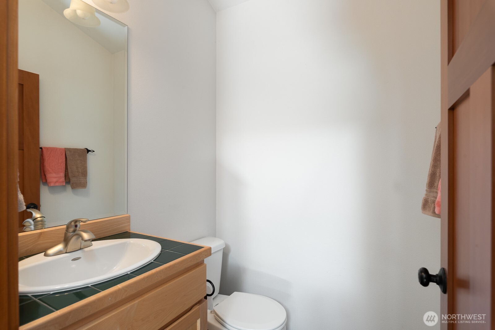 763 Arrowhead Road Camano Island, WA 98282 - Photo 28 of 40 Gallery Image 28