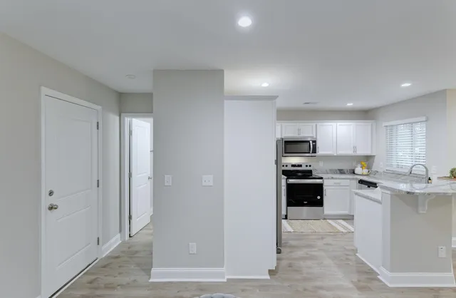 $320,800 | 118 Englewood Road, Goose Creek, SC 29445