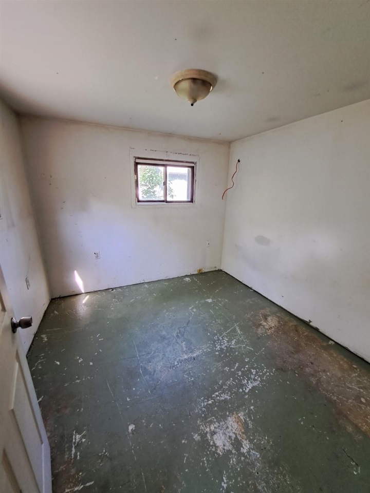 6990 Carpenter Road Harrison, MI 48625 - Photo 4 of 13