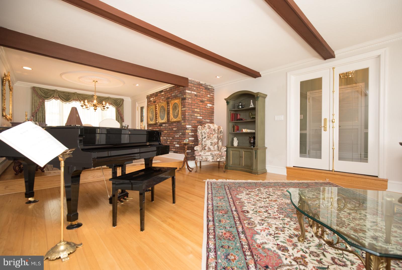 53 Pebble Ridge Road Warrington, PA 18976 - Photo 9 of 48 Liv Rm open to Dining Rm
