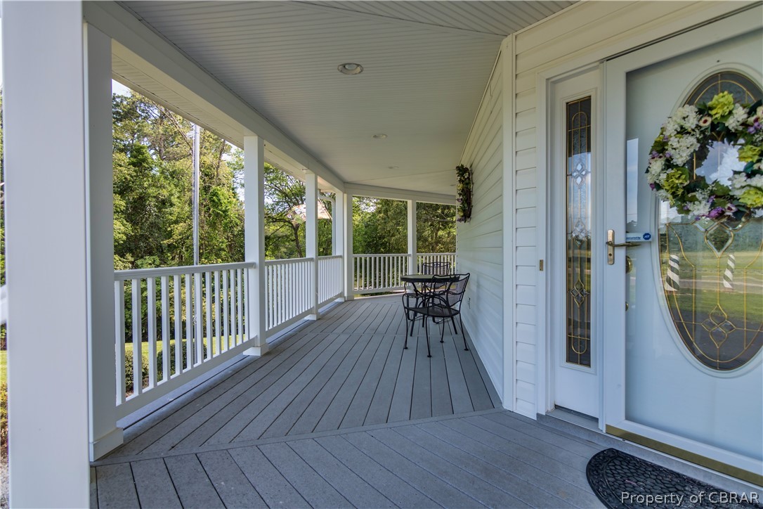 649 Plainview Road Topping, VA 23169 - Photo 6 of 34 Gallery Image 6