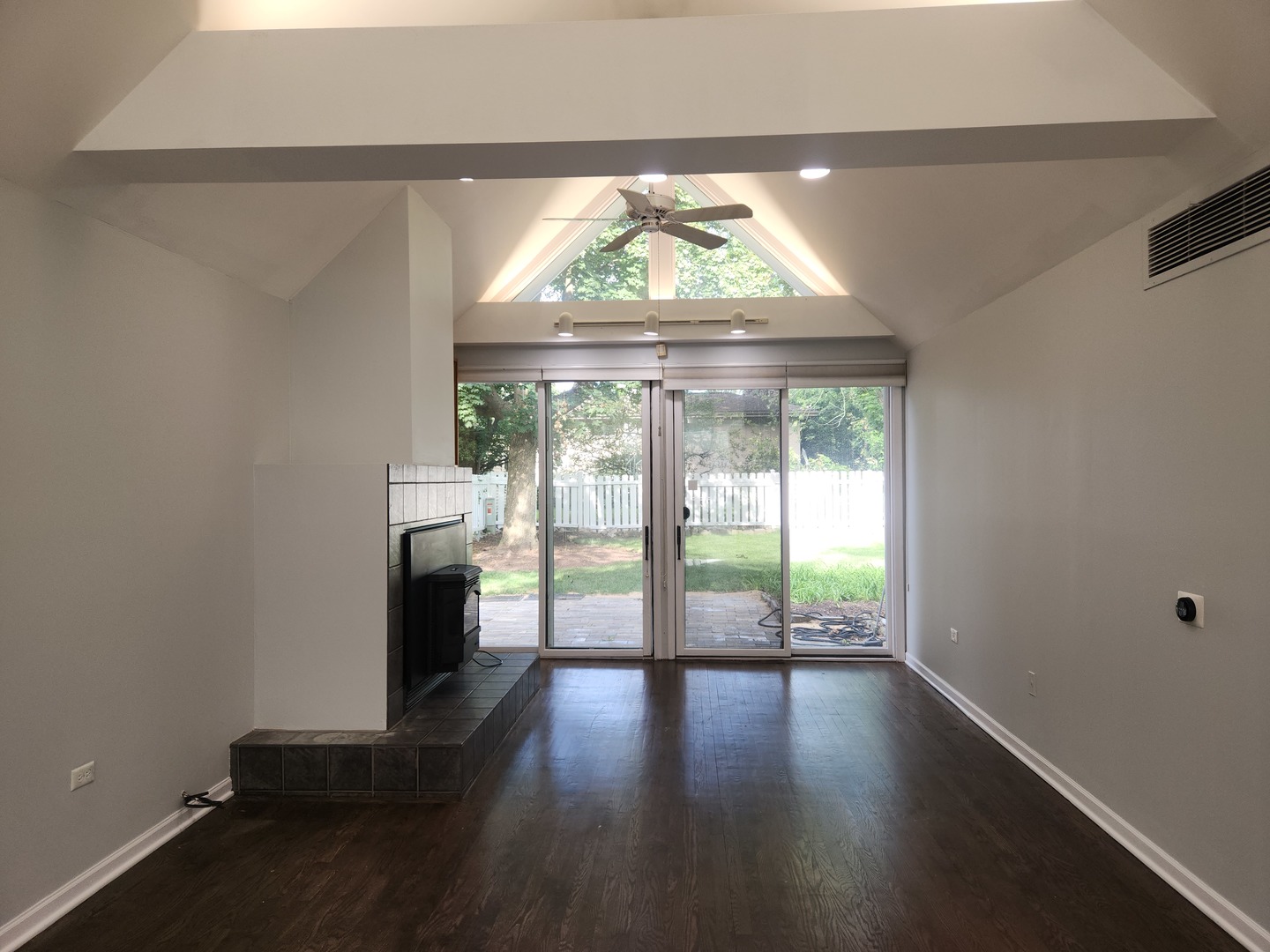 1017 Harms Road Glenview, IL 60025 - Photo 12 of 28 Gallery Image 12