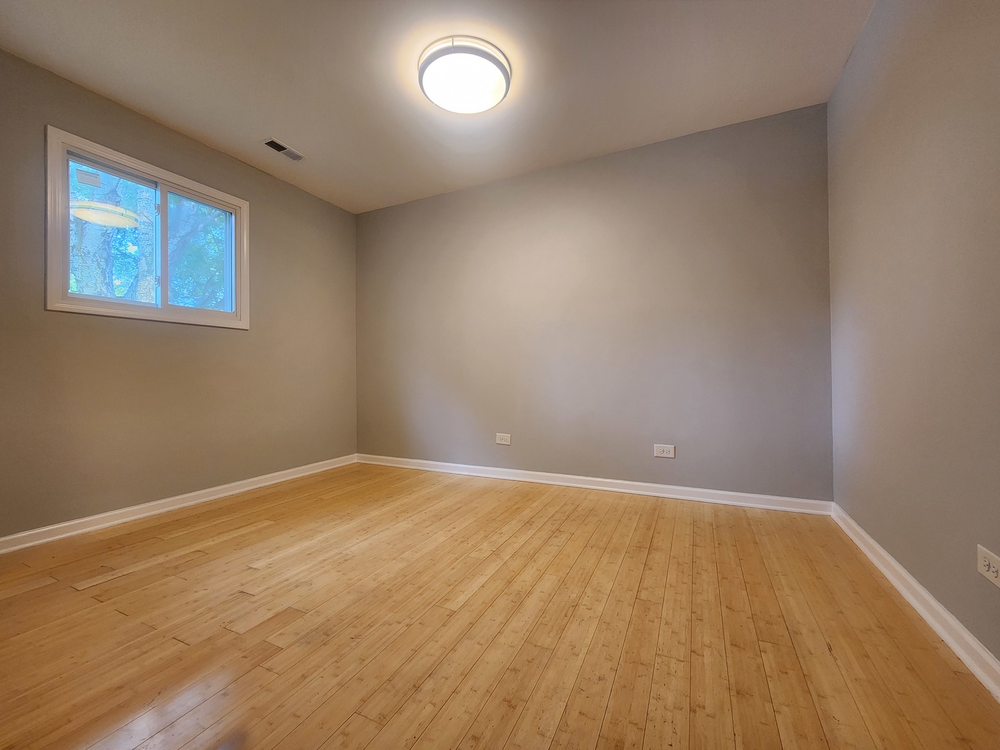 1017 Harms Road Glenview, IL 60025 - Photo 23 of 28 Gallery Image 23