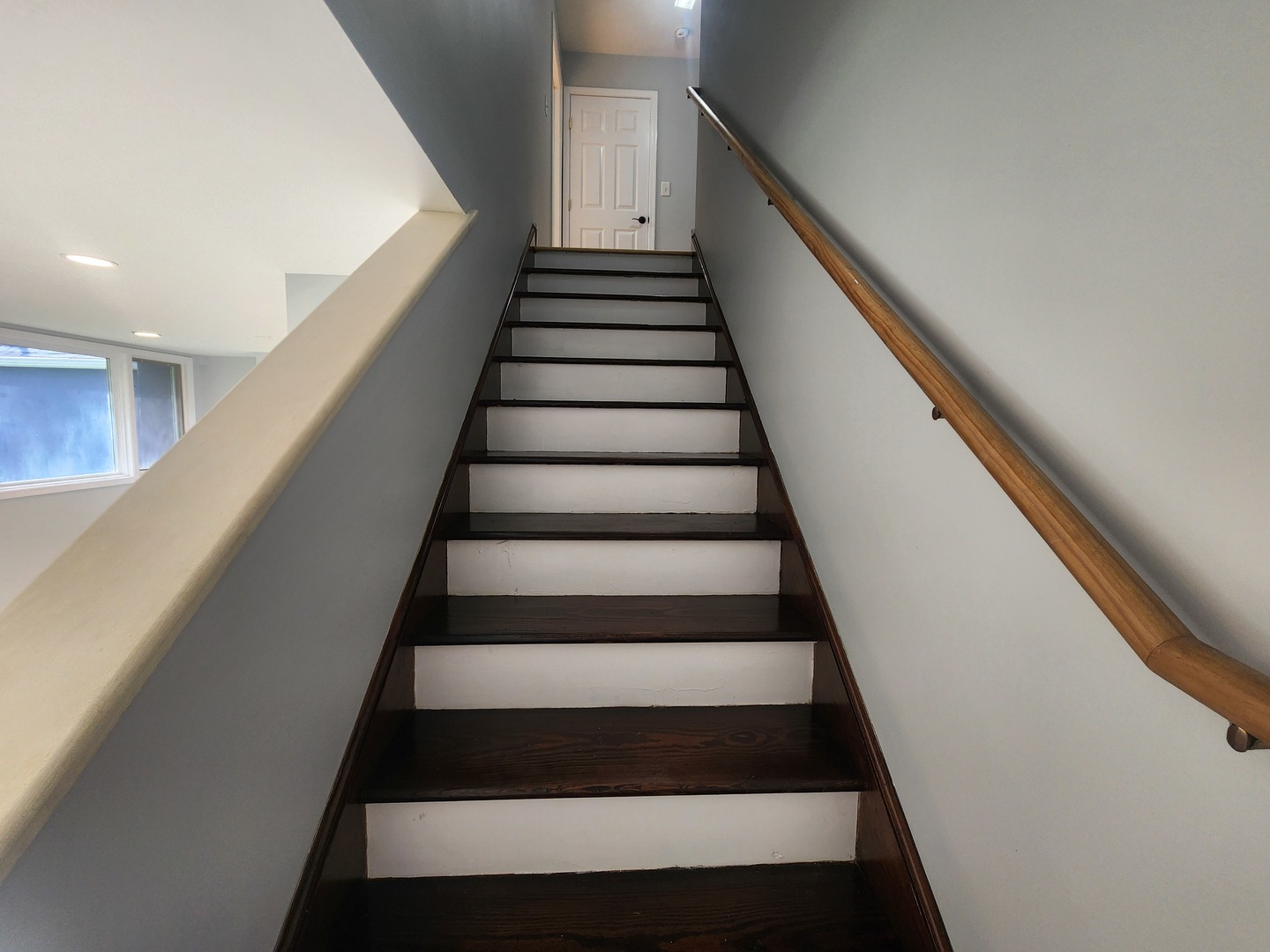 1017 Harms Road Glenview, IL 60025 - Photo 26 of 28 Gallery Image 26