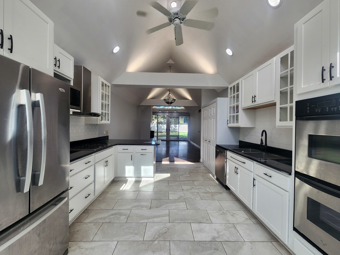 1017 Harms Road Glenview, IL 60025 - Photo 4 of 28 Gallery Image 4