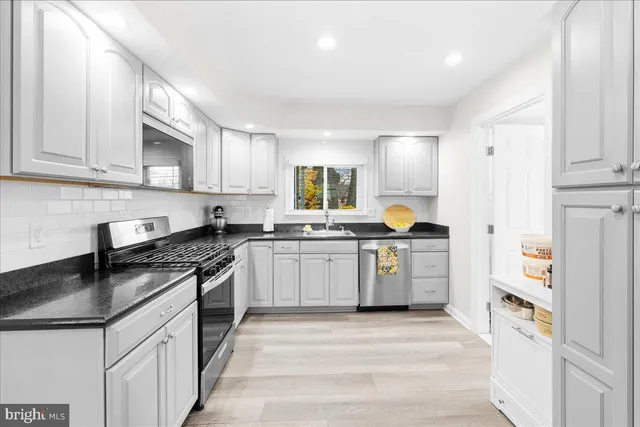 $375,000 | 232 Garden Terrace, Runnemede, NJ 08078