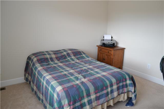 808 Renaissance Avenue Murfreesboro, TN 37129 - Photo 12 of 16 2nd bedroom on main level with walk in closet