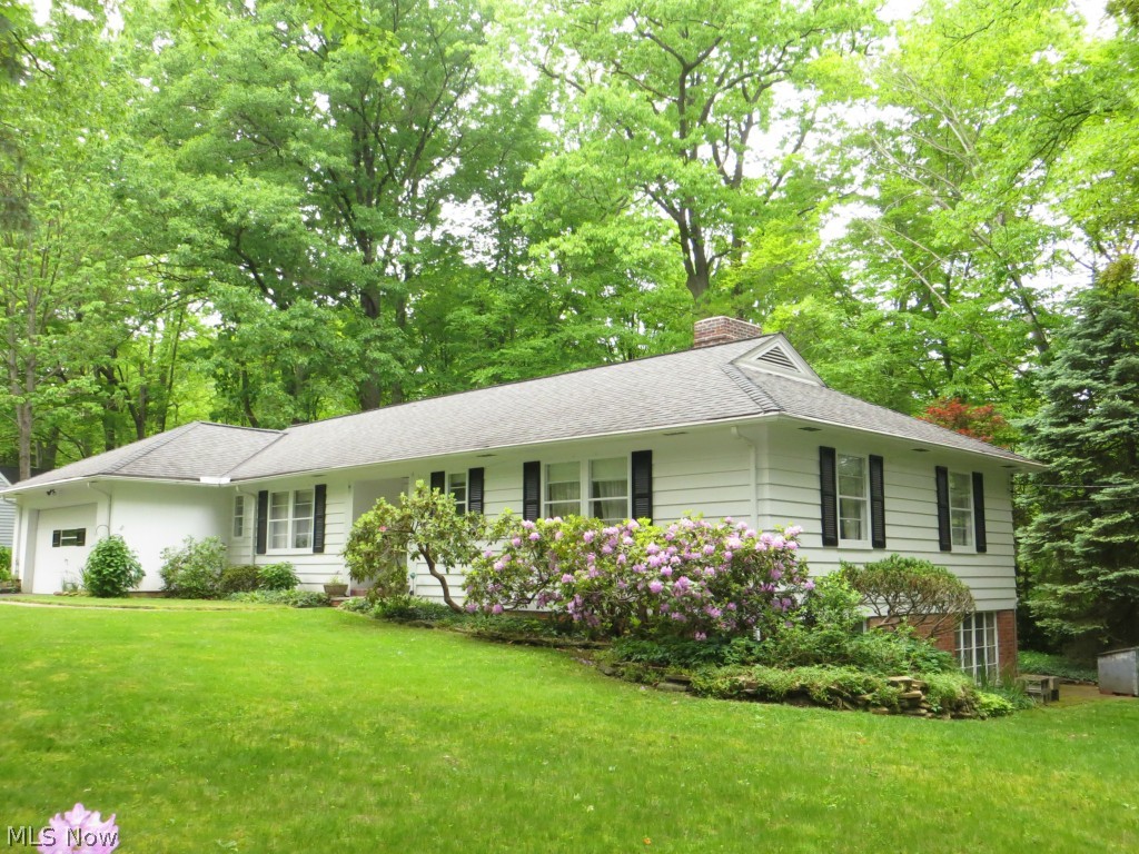 37355 Jackson Road Chagrin Falls, OH 44022 - Photo 2 of 22 Gallery Image 2