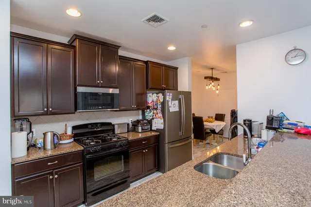 $429,000 | 523 Carson Terrace, Huntingdon Valley, PA 19006