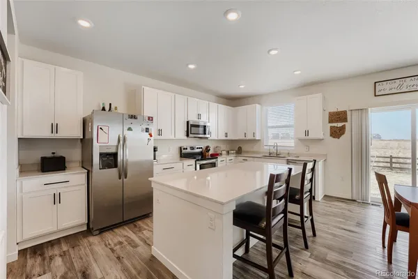 $499,000 | 46557 Sunrise Court, Bennett, CO 80102