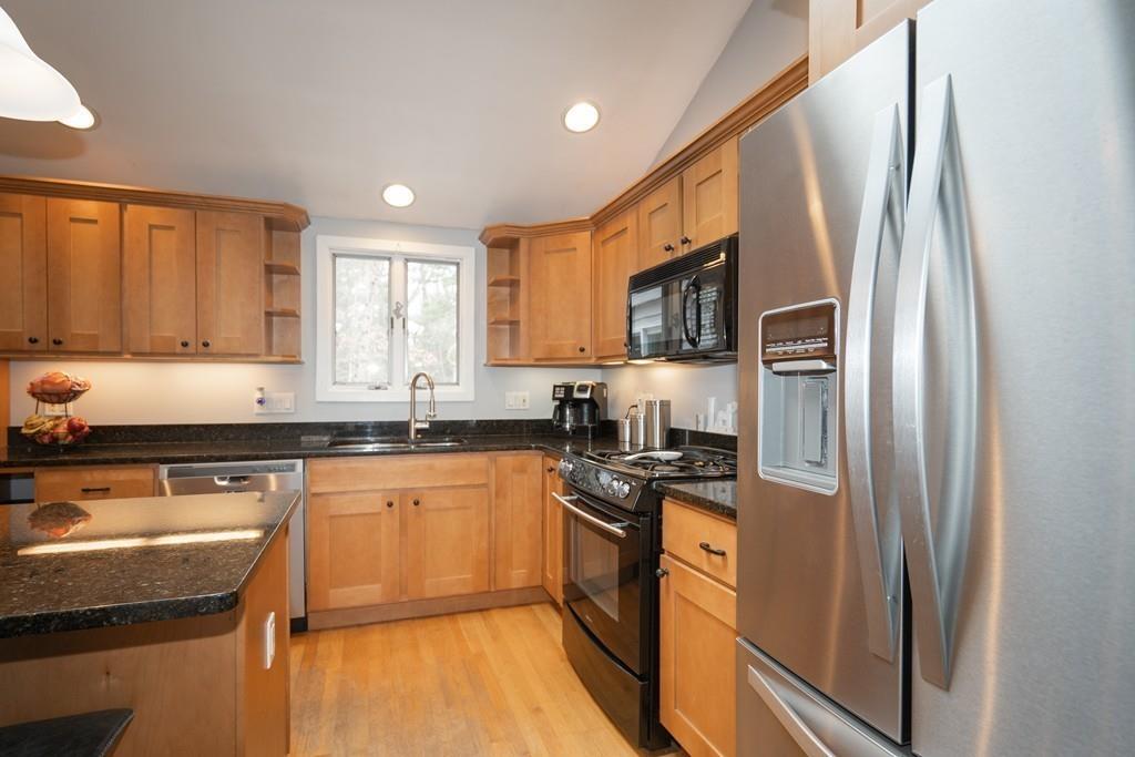 210 Cart Path Road Tewksbury, MA 01876 - Photo 8 of 40 Gallery Image 8