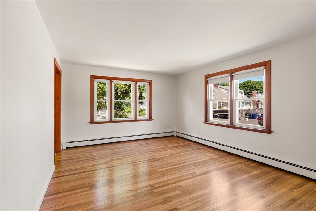26 Linden Road Gloucester, MA 01930 - Photo 7 of 30