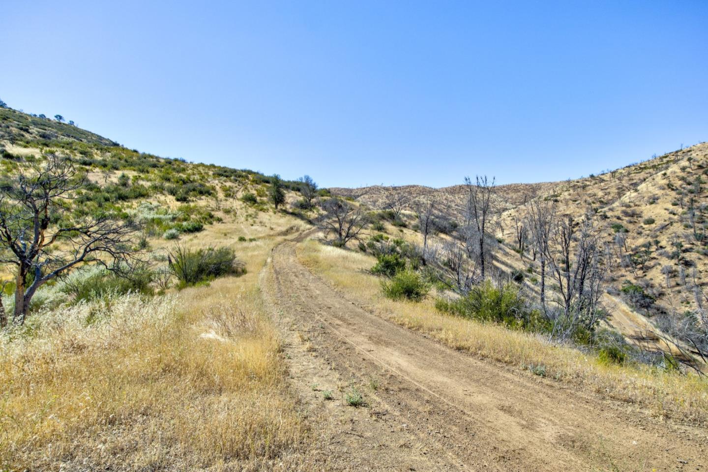 14600 Del Puerto Canyon Road Patterson, CA 95363 - Photo 5 of 65