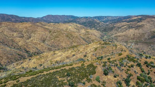 $745,000 | 14600 Del Puerto Canyon Road, Patterson, CA 95363