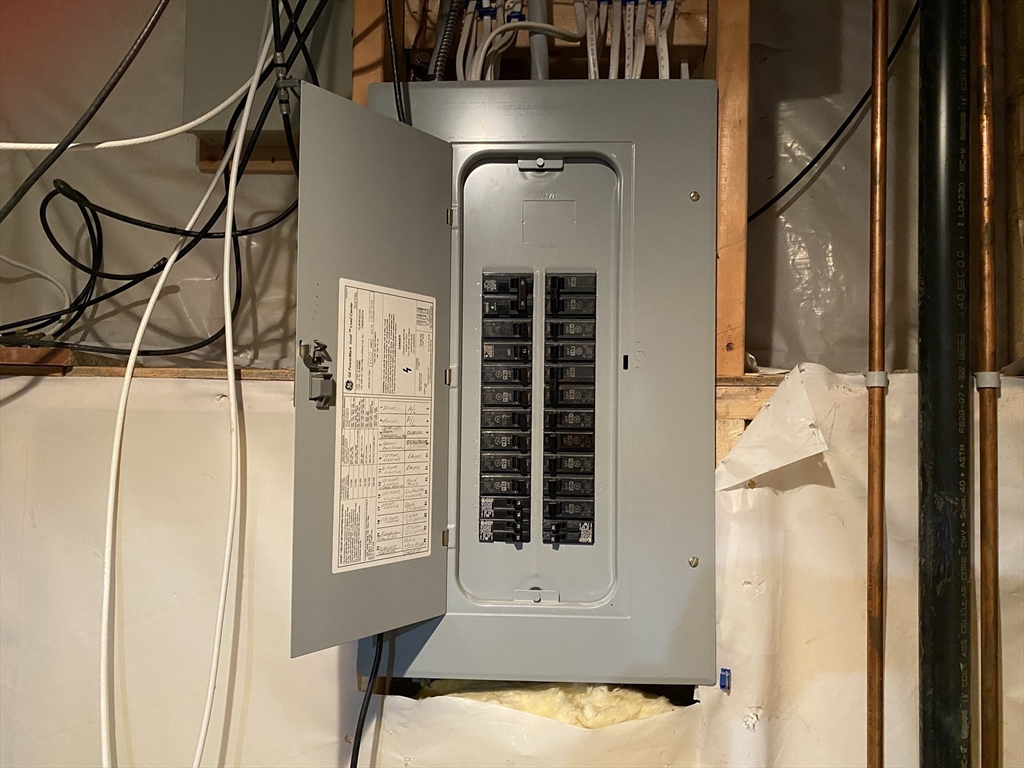 6 Shadowbrook, Unit 6 South Hadley, MA 01075 - Photo 28 of 31