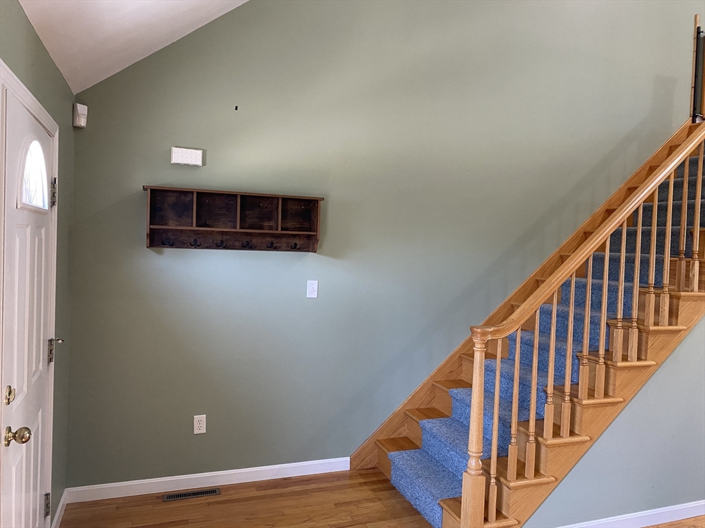 6 Shadowbrook, Unit 6 South Hadley, MA 01075 - Photo 5 of 31