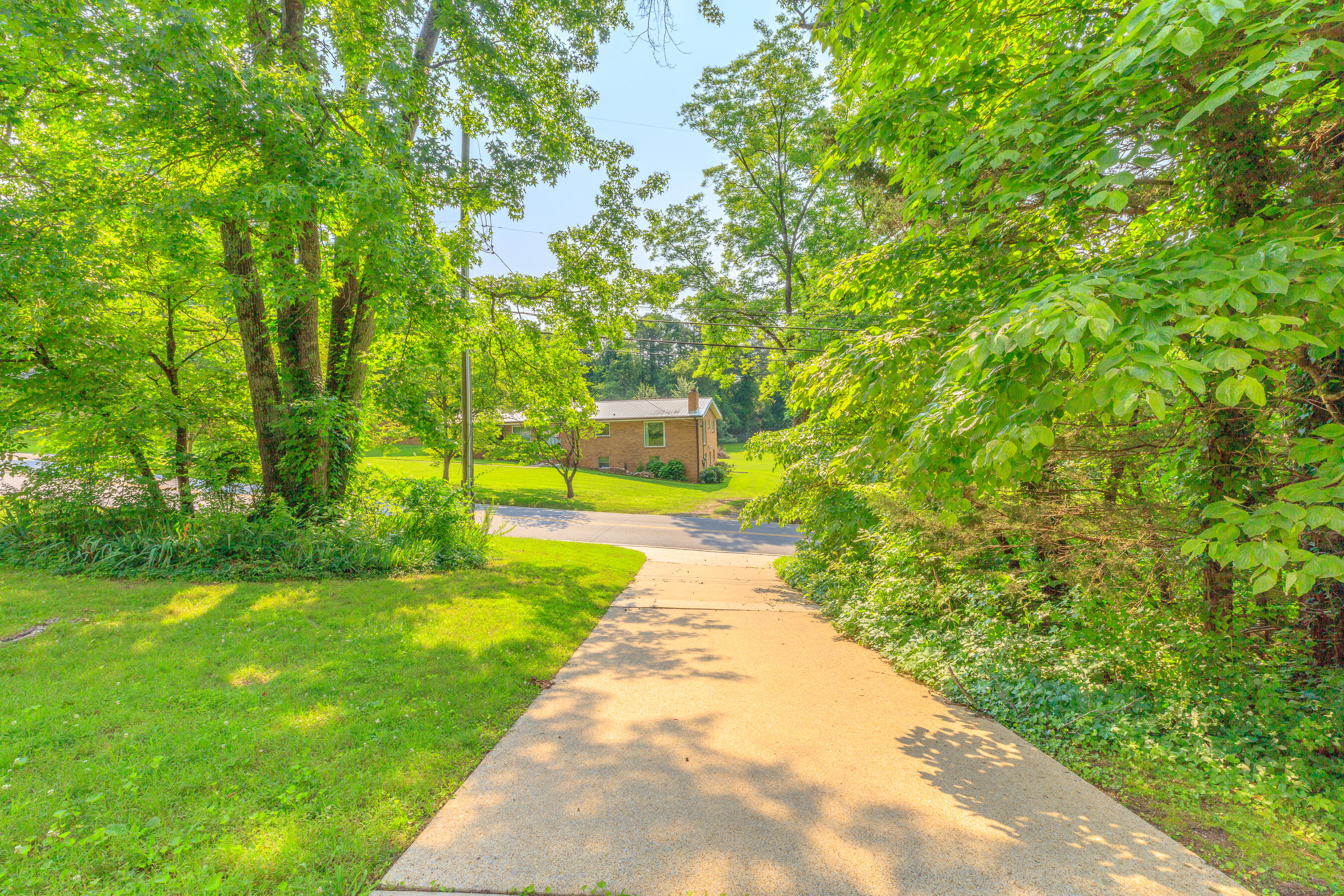 7909 North Dent Road Hixson, TN 37343 - Photo 32 of 54 7909 Dent N HD-8
