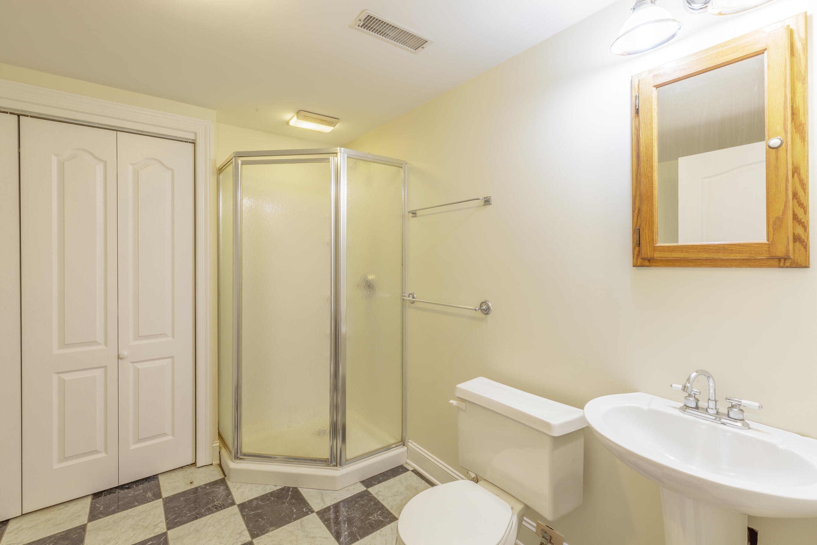 7909 North Dent Road Hixson, TN 37343 - Photo 37 of 54 7909 Dent N HD-49