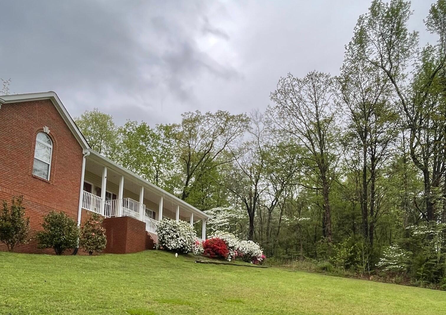 7909 North Dent Road Hixson, TN 37343 - Photo 8 of 54 IMG_5163 cropped