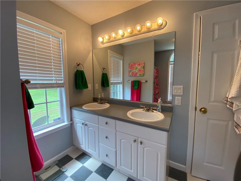 395 Springbrook Road Walhalla, SC 29691 - Photo 23 of 48 Gallery Image 23