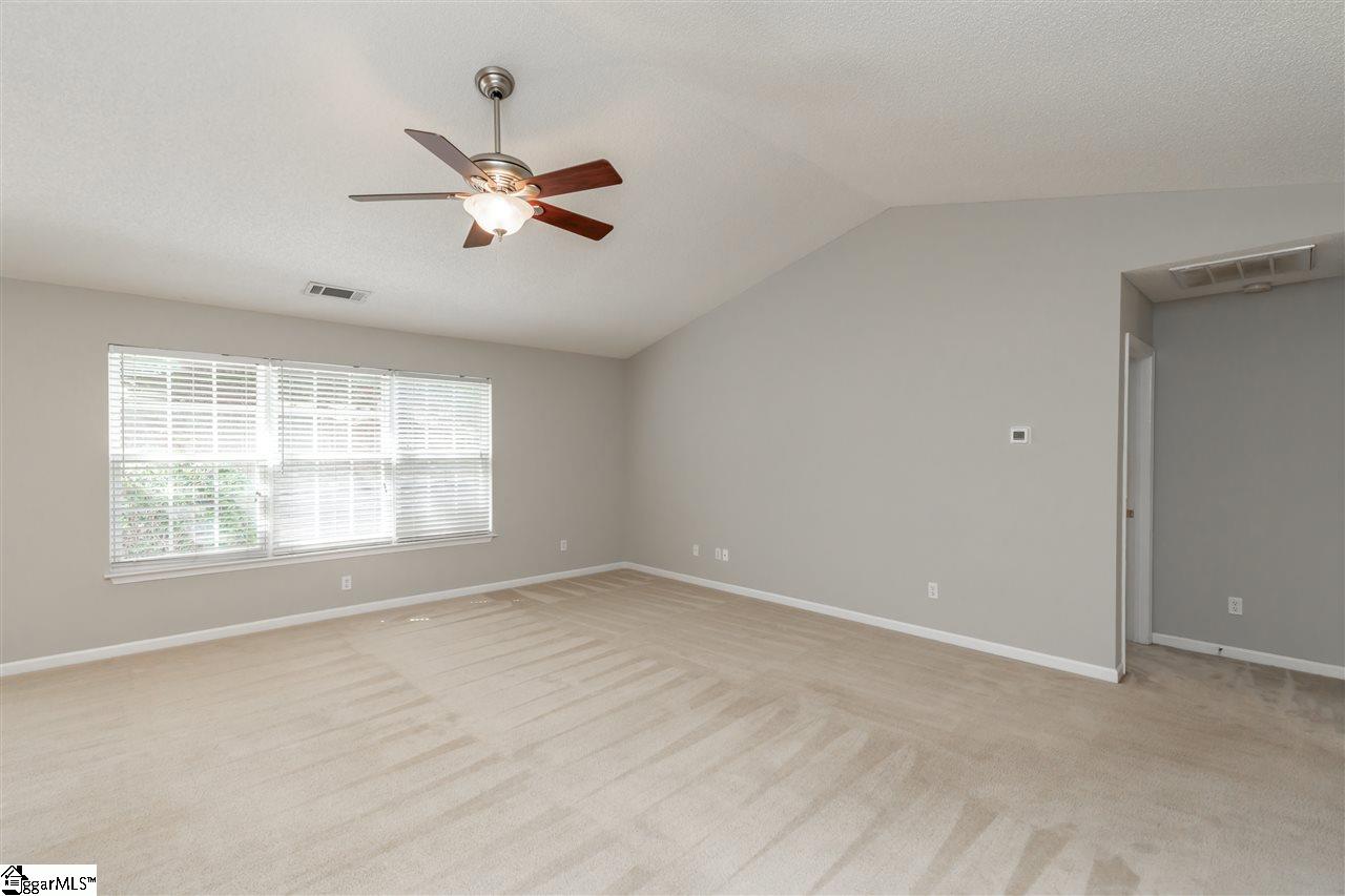 334 Highgate Circle Greer, SC 29650 - Photo 7 of 20 Gallery Image 7