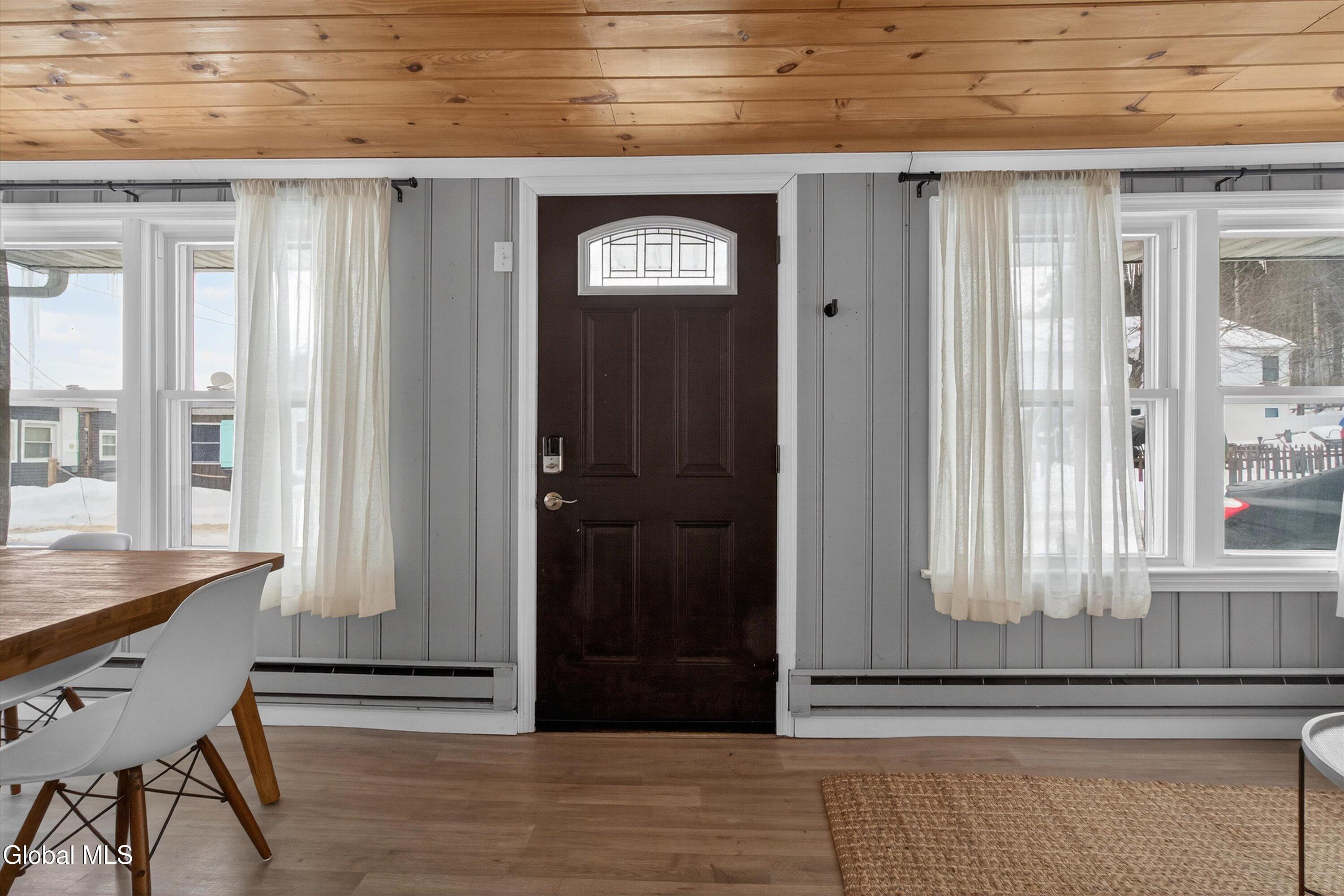 107 4th Street Malta, NY 12866 - Photo 5 of 50 28-107 4th St-28