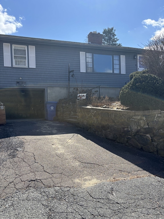 2 Savin Road Wakefield, MA 01880 - Photo 3 of 15 Gallery Image 3
