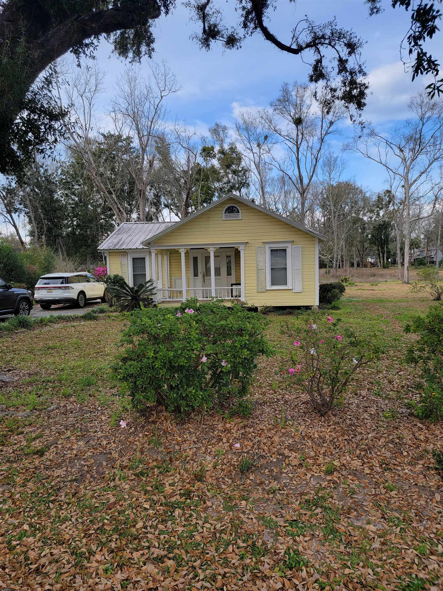 410 West Persimmon Avenue Foley, AL 36535 - Photo 1 of 23