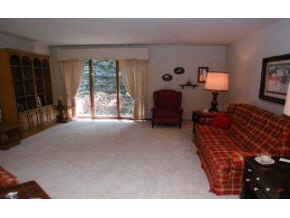 4460 West Tanglewood Road Bloomington, IN 47404 - Photo 2 of 16