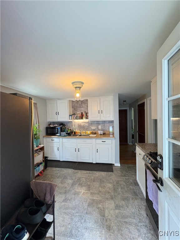 102 Hopson Street Utica, NY 13502 - Photo 16 of 23