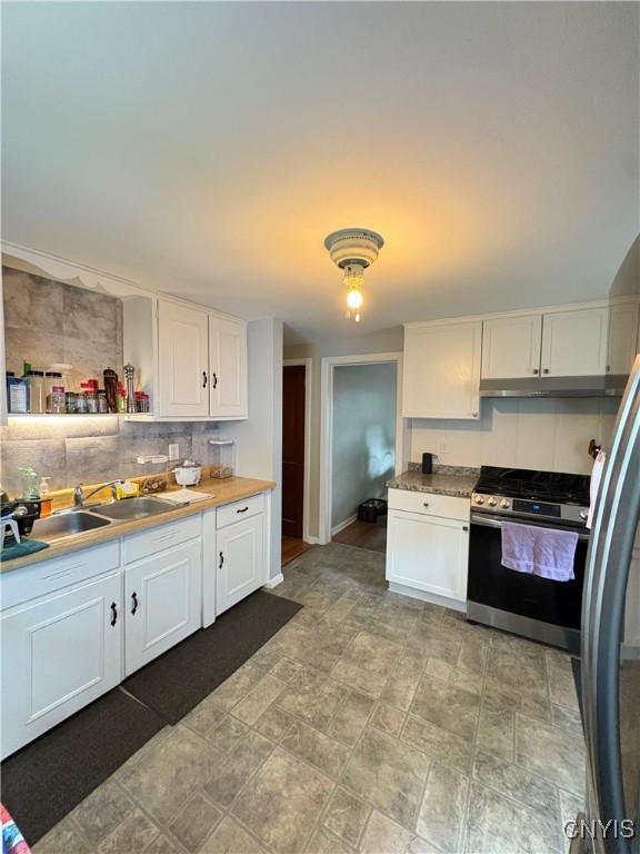 102 Hopson Street Utica, NY 13502 - Photo 7 of 23