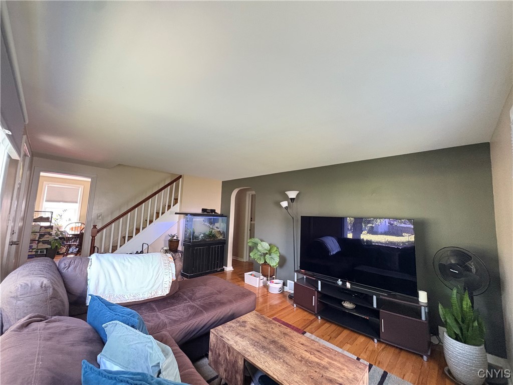 102 Hopson Street Utica, NY 13502 - Photo 8 of 23