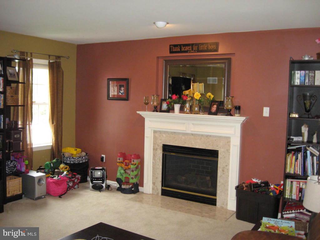 206 Andover Lane Lititz, PA 17543 - Photo 1 of 15