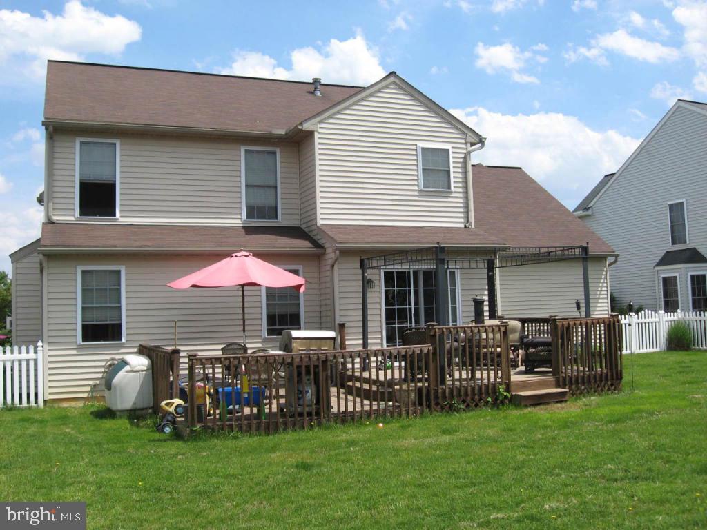 206 Andover Lane Lititz, PA 17543 - Photo 13 of 15