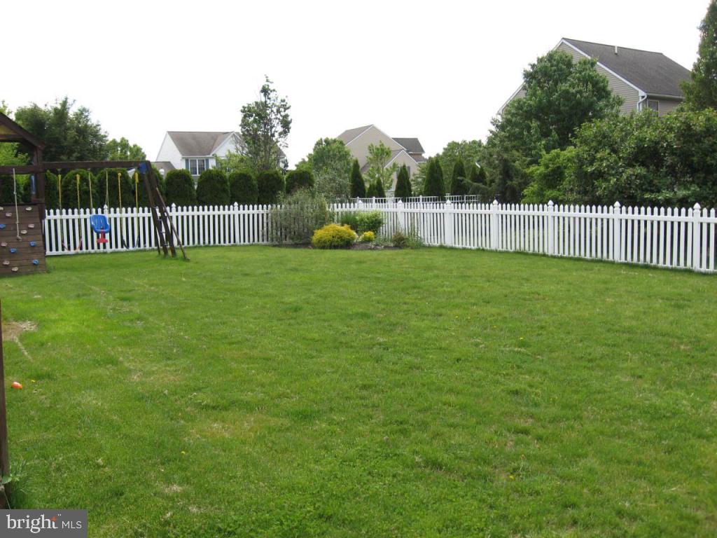 206 Andover Lane Lititz, PA 17543 - Photo 14 of 15