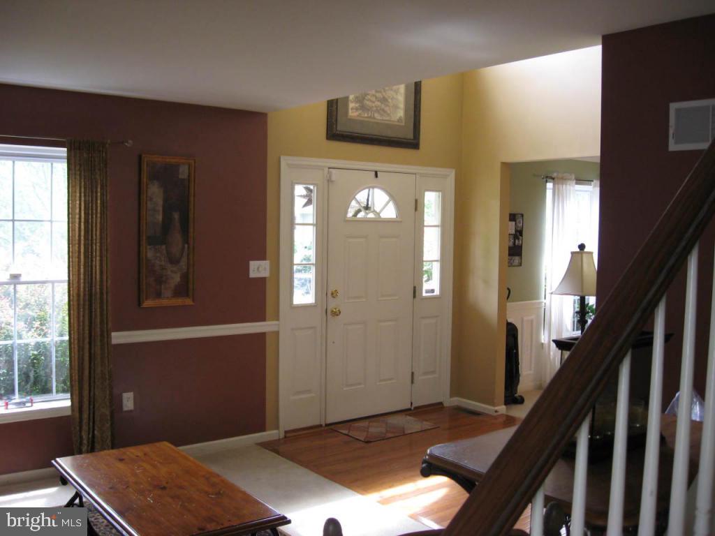 206 Andover Lane Lititz, PA 17543 - Photo 8 of 15