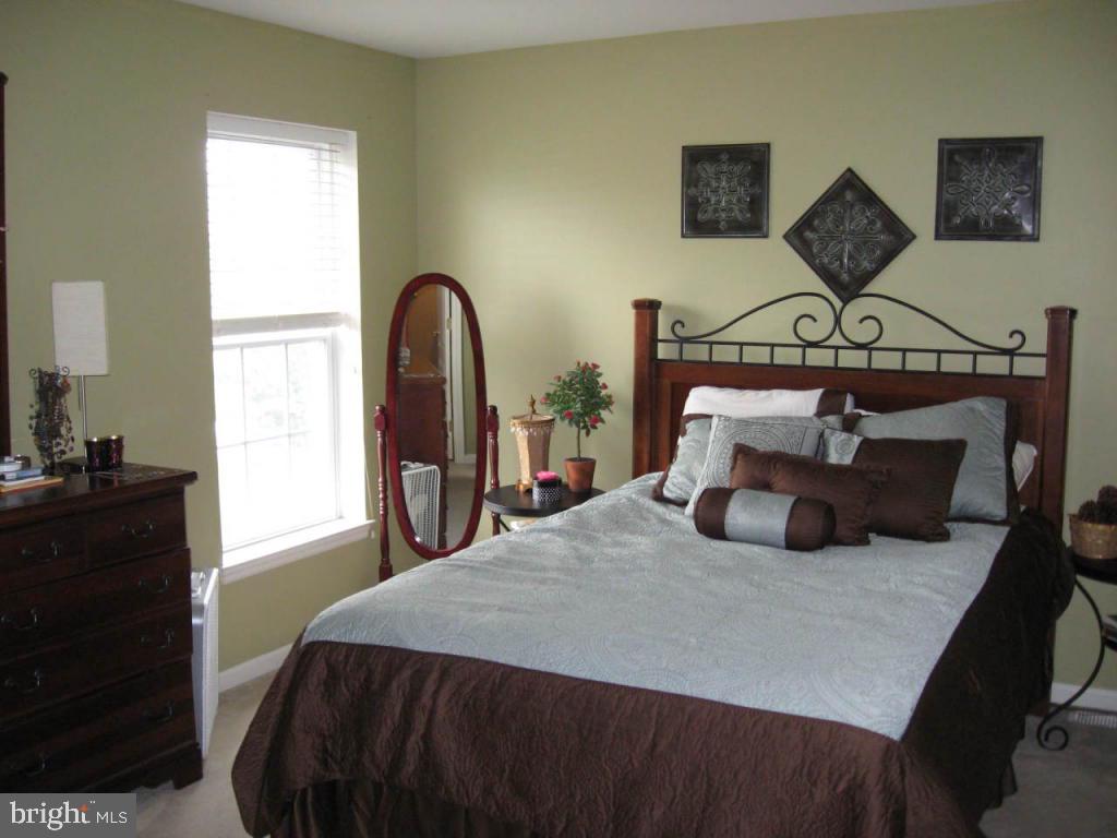 206 Andover Lane Lititz, PA 17543 - Photo 9 of 15