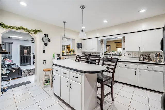 $560,000 | 2520 West St Conrad Street, Tampa, FL 33607