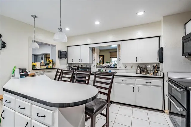 $560,000 | 2520 West St Conrad Street, Tampa, FL 33607