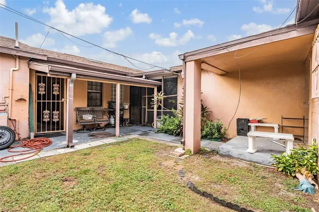 $560,000 | 2520 West St Conrad Street, Tampa, FL 33607