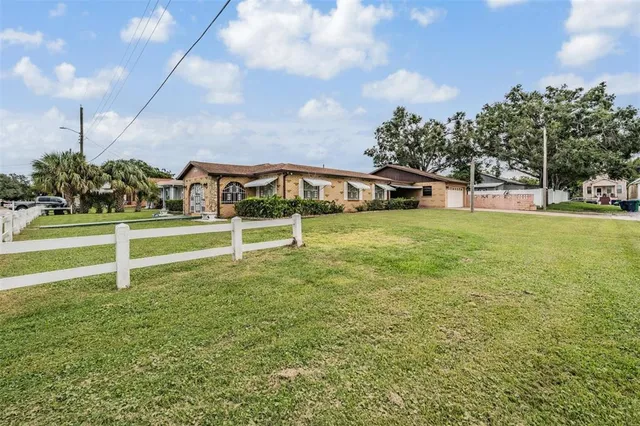 $560,000 | 2520 West St Conrad Street, Tampa, FL 33607