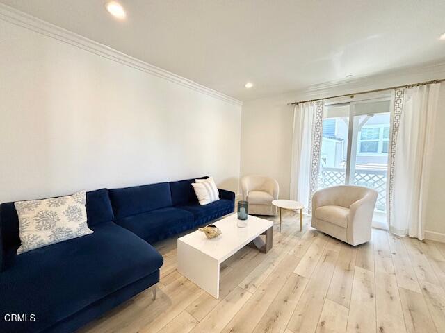 3640 Islander Walk Oxnard, CA 93035 - Photo 4 of 31 a living room with furniture and a window