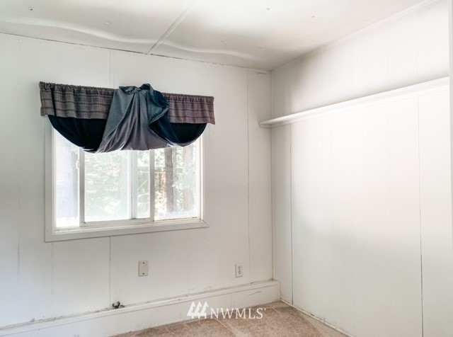 2041 Yew Street Road, Unit A Bellingham, WA 98229 - Photo 11 of 16 Gallery Image 11