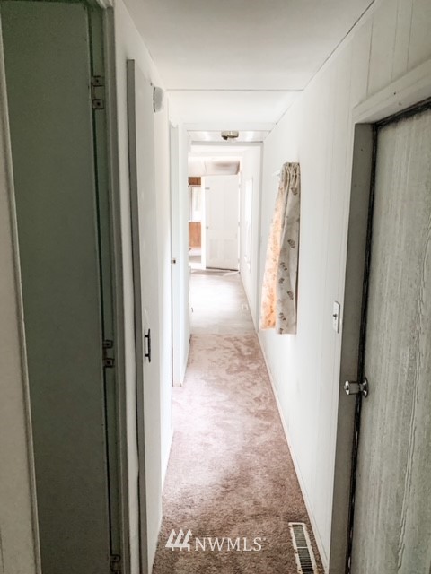 2041 Yew Street Road, Unit A Bellingham, WA 98229 - Photo 12 of 16 Gallery Image 12