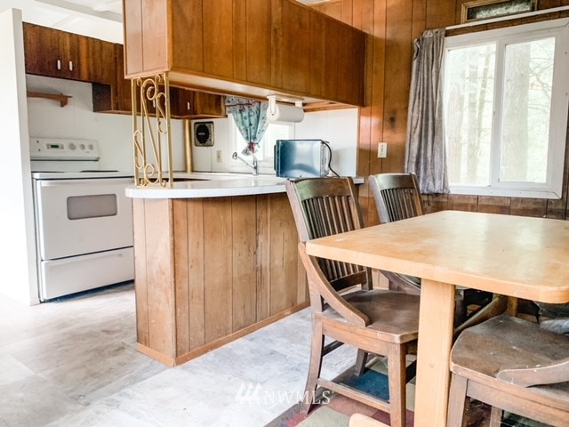 2041 Yew Street Road, Unit A Bellingham, WA 98229 - Photo 8 of 16 Gallery Image 8